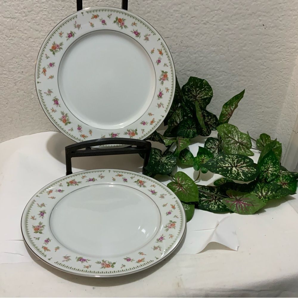 - Abingdon Fine Porcelain China Dinner Plate 10 3/8" Japan Set of 2 B7